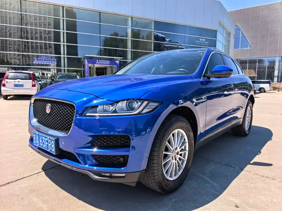 Jaguar F-Pace