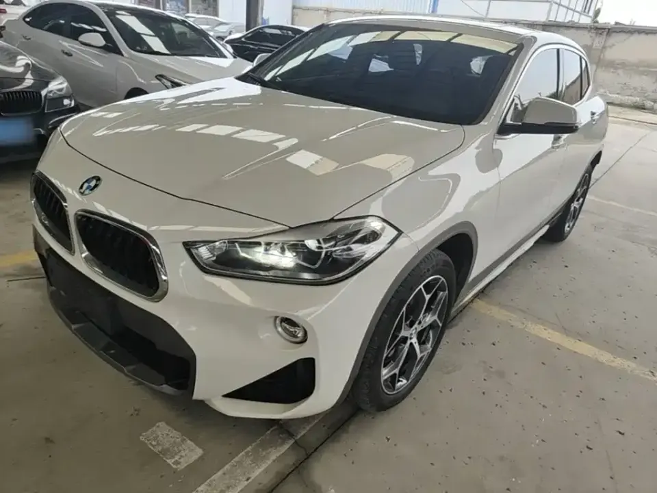 BMW X2 (Import)