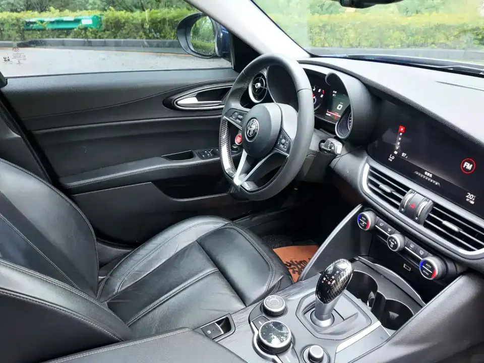 Alfa Romeo Giulia