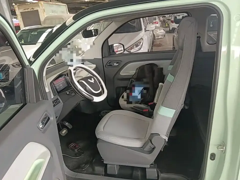 Wuling MINIEV