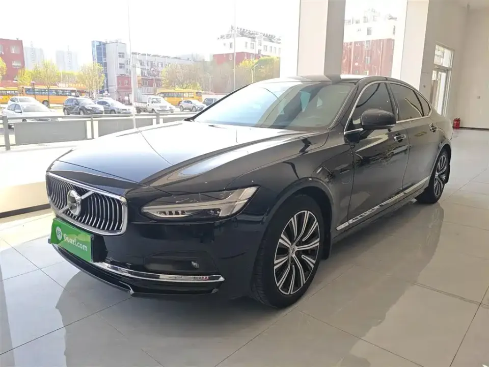 Volvo S90