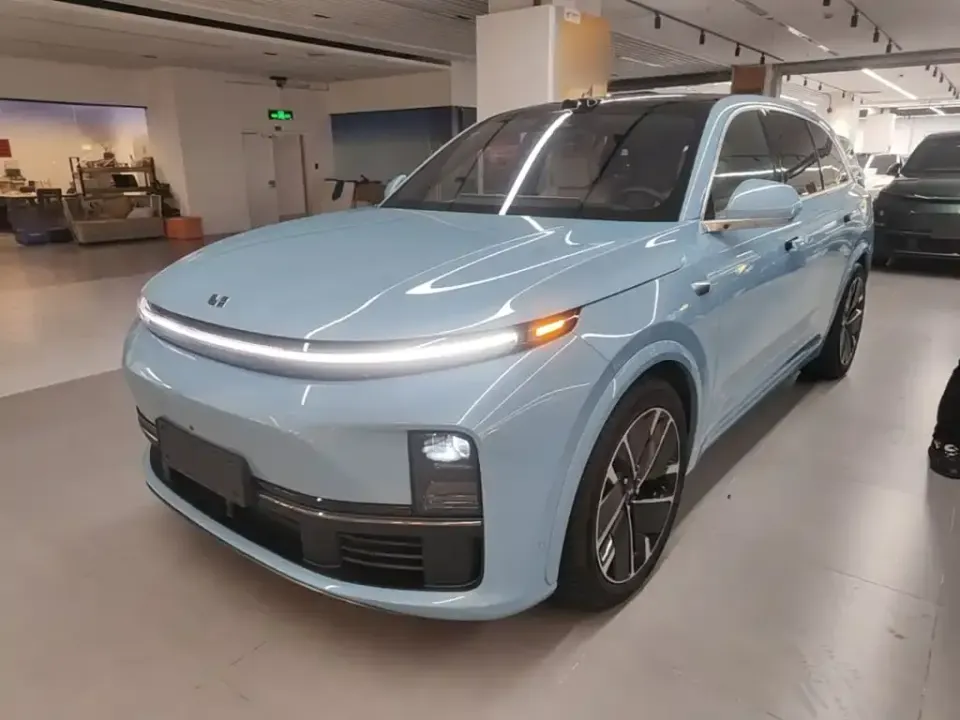 Li Li L7