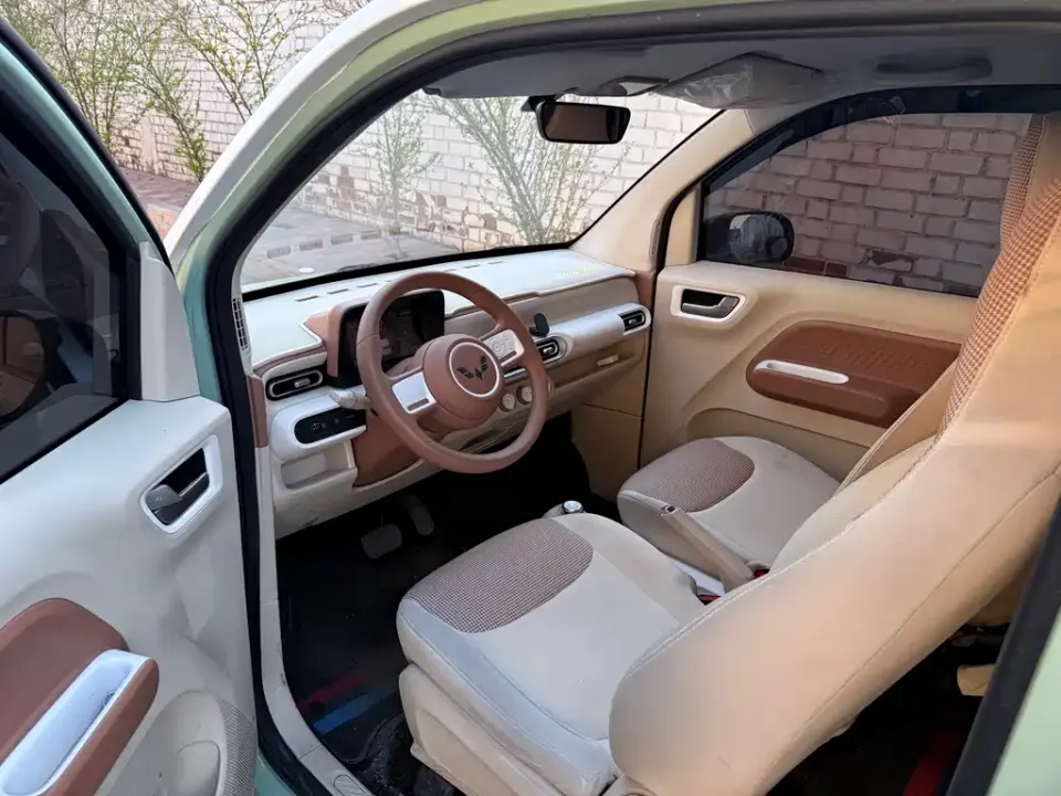 Wuling MINIEV