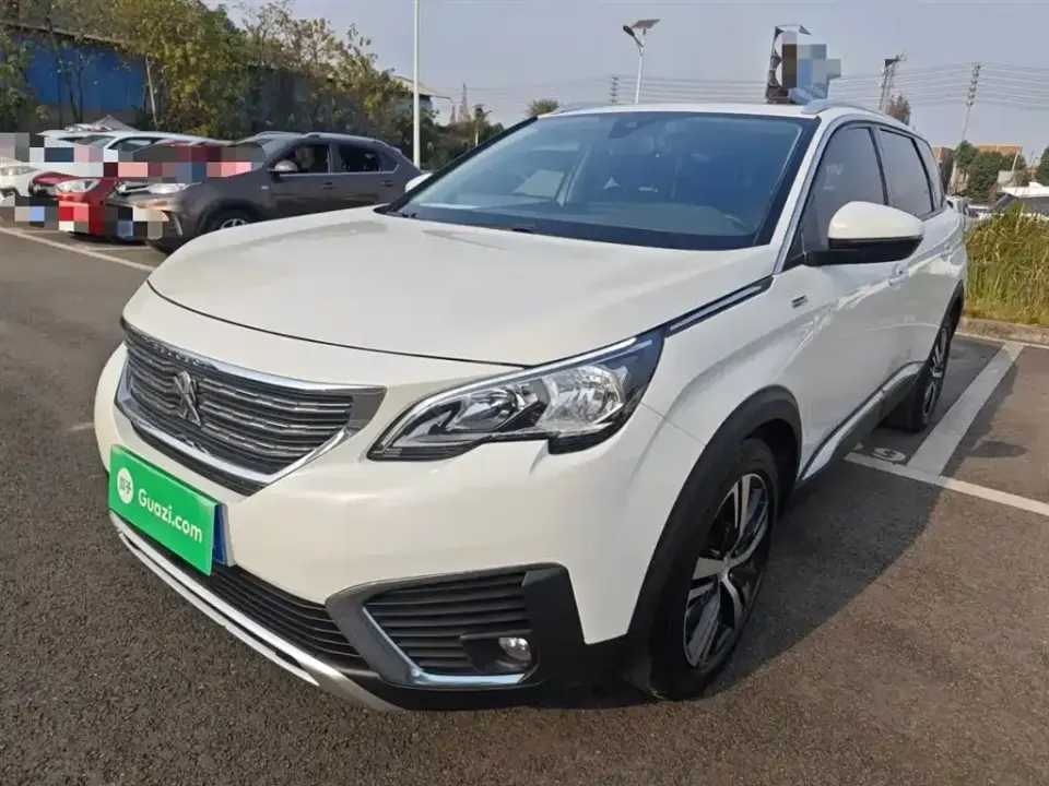 Peugeot 5008