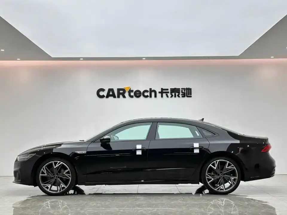 Audi A7L