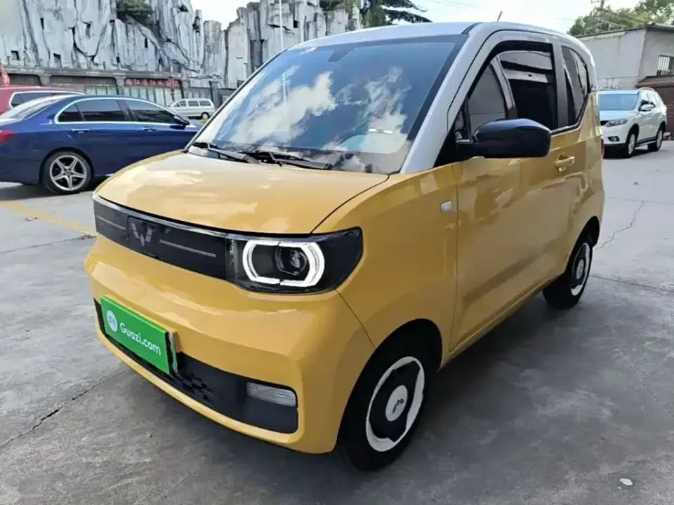 Wuling MINIEV