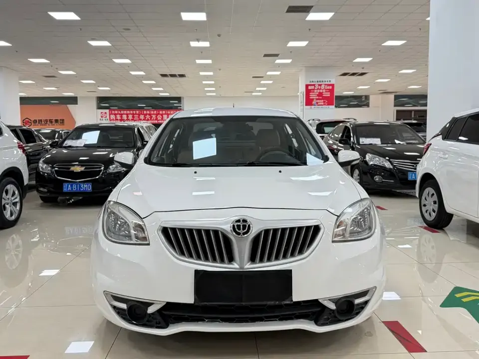 Zhonghua H330