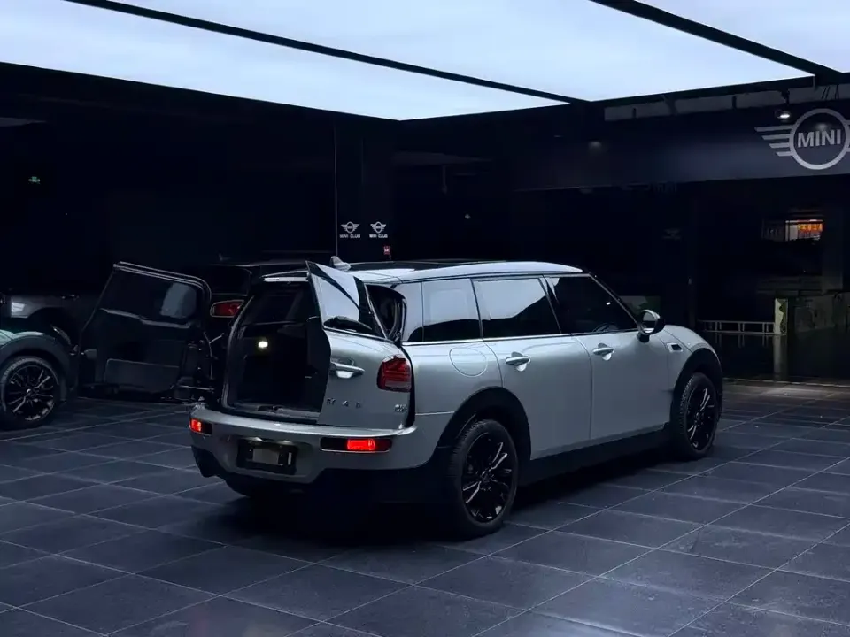 MINI Mini Clubman