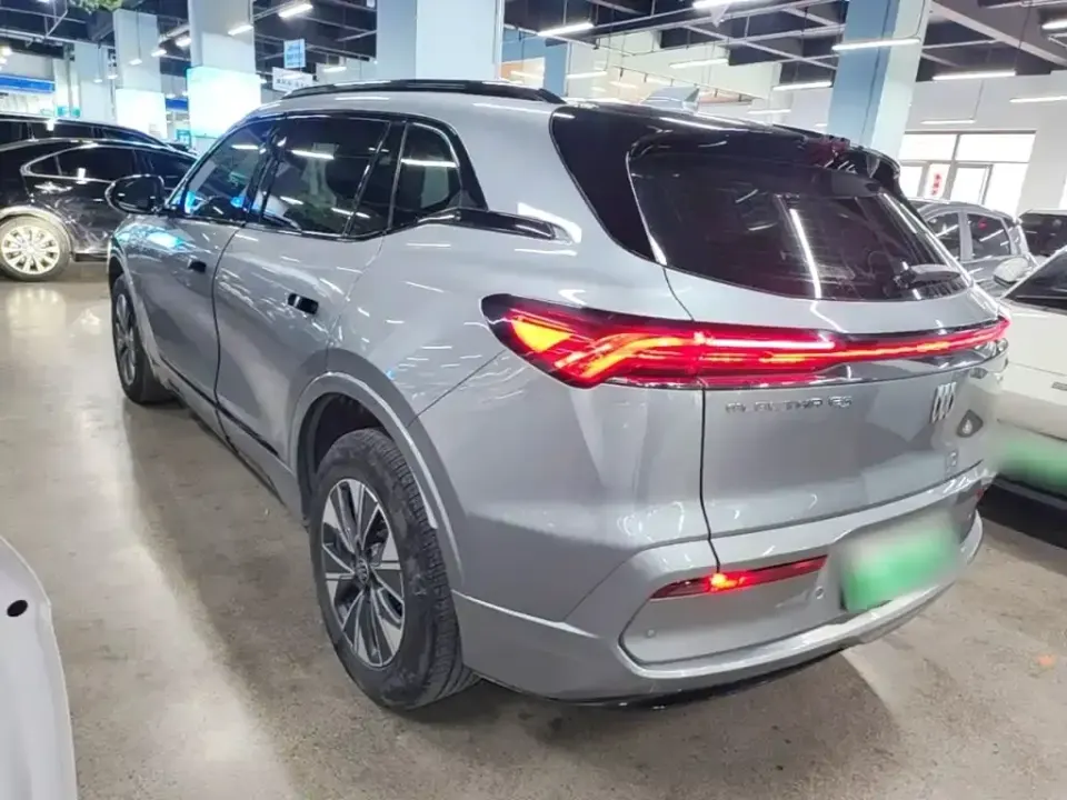 Buick E5