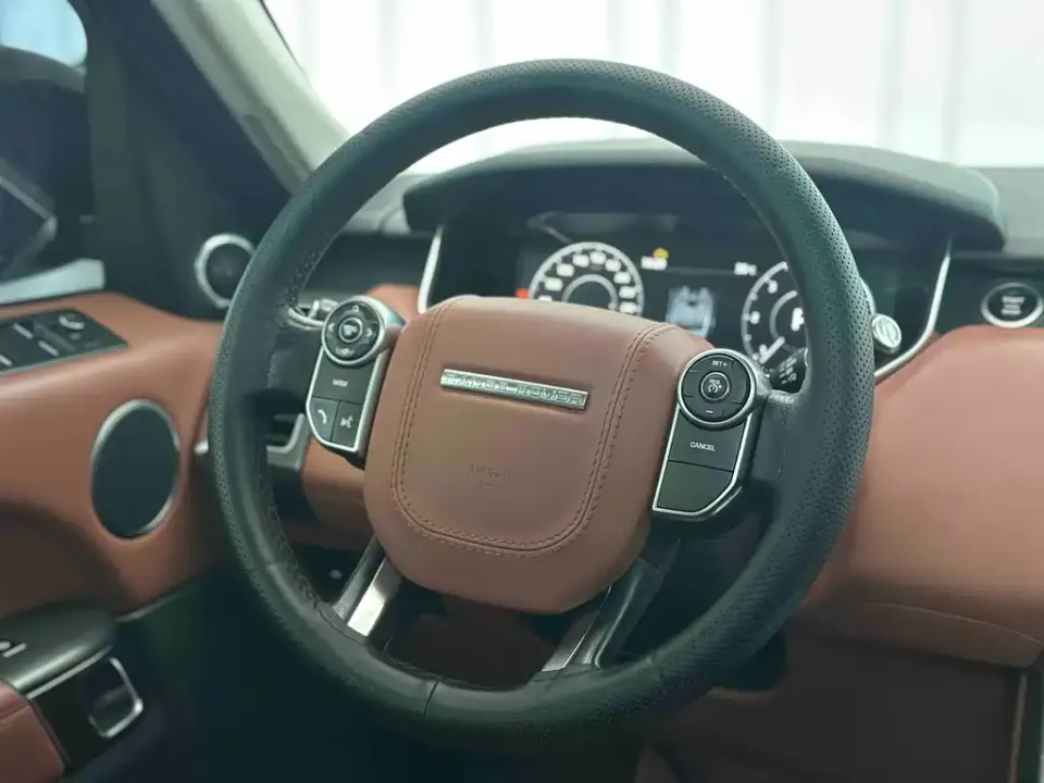 Land Rover Sport