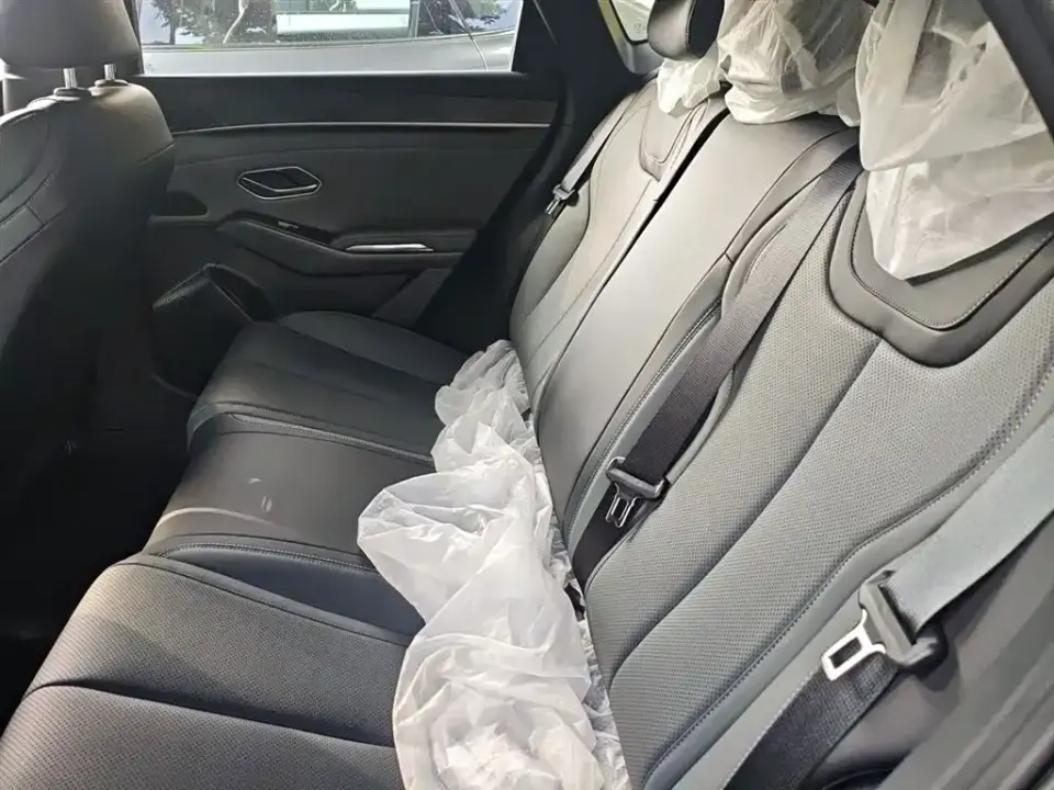 BYD Qin L