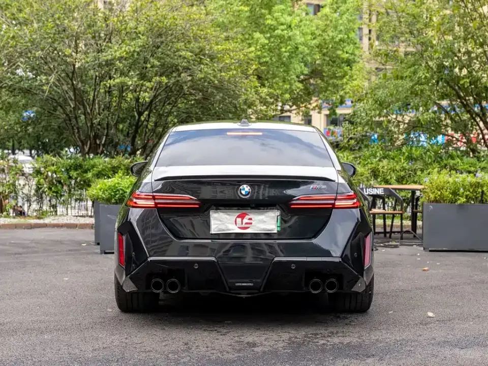BMW M5 New Energy