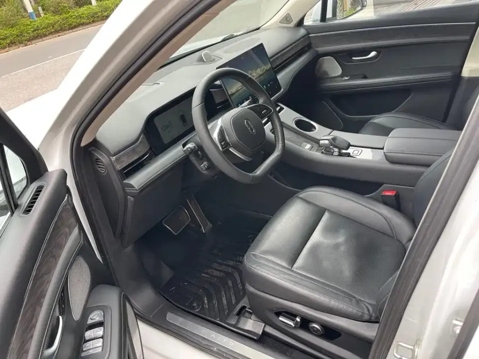 AITO AITO M5