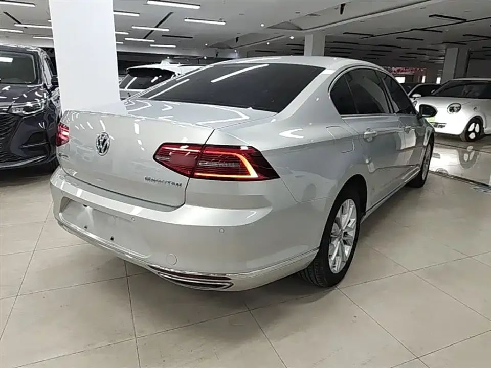 Volkswagen Magotan