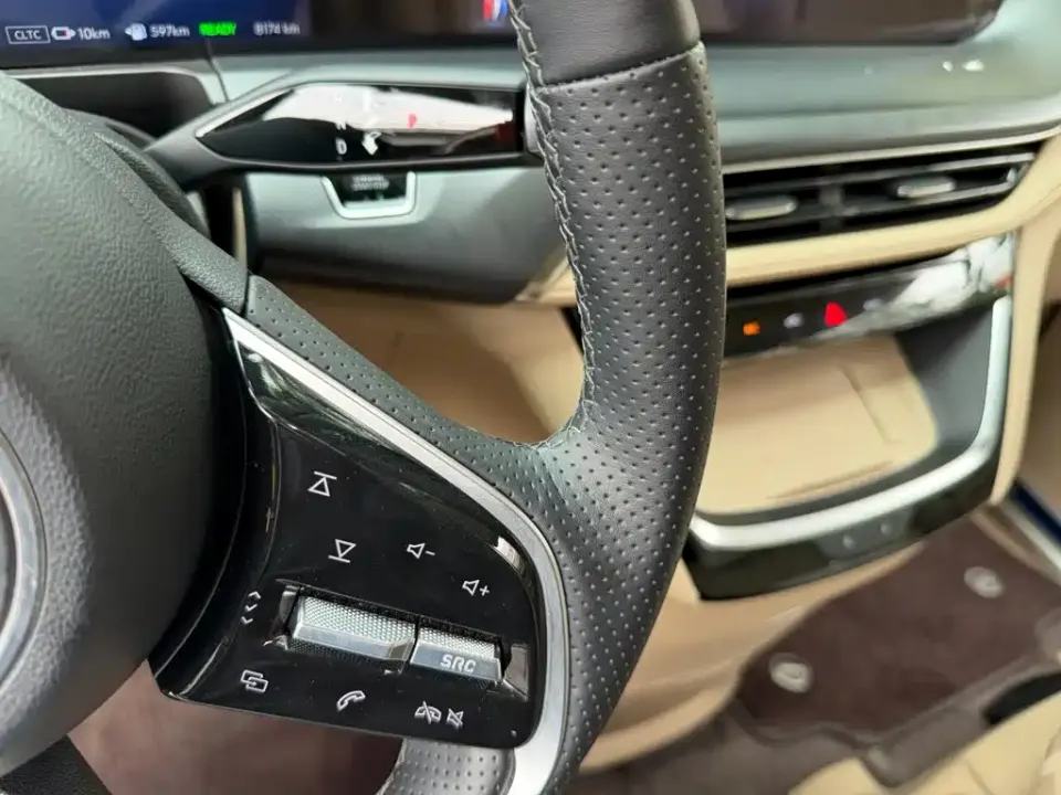 Buick GL8 Hybrid
