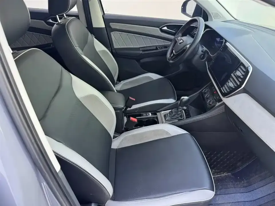 Jetta VS7