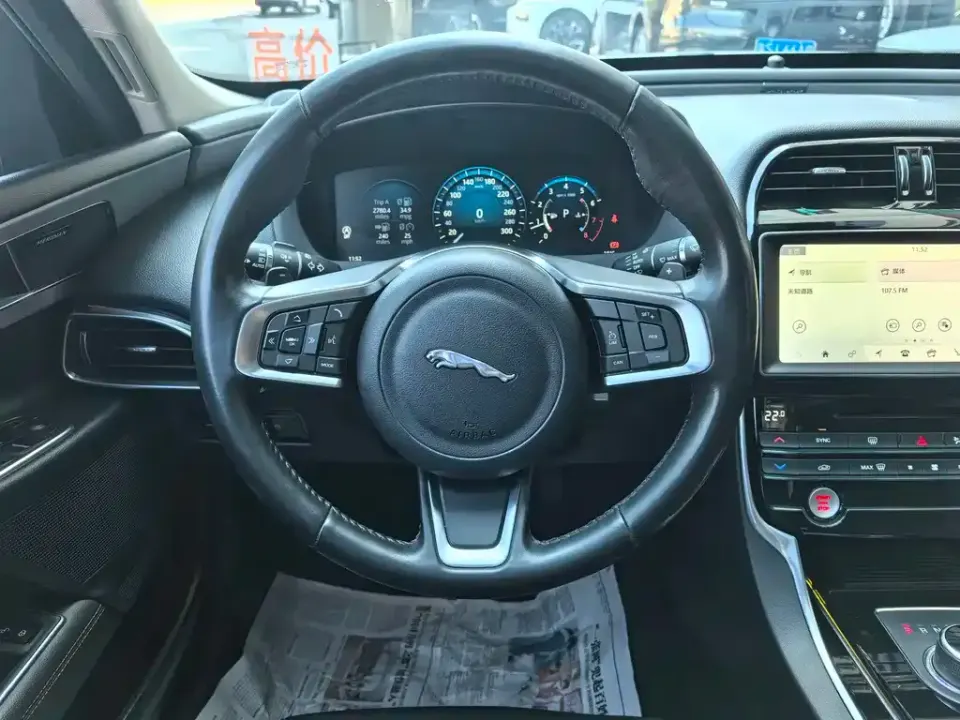 Jaguar XEL