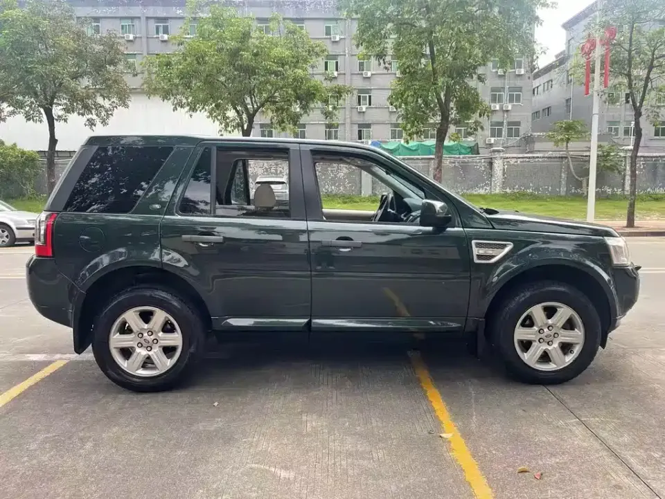 Land Rover Freelander 2