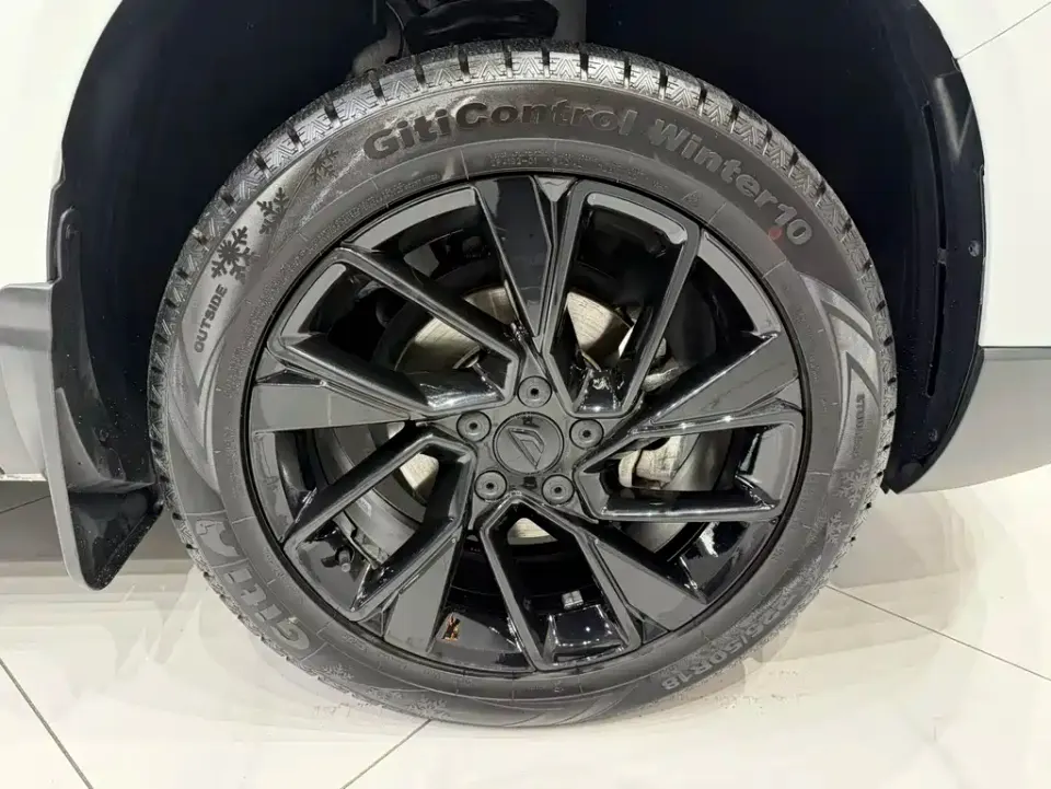 Jetta VS7