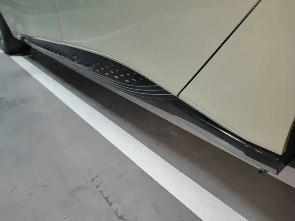 Hongqi Hongqi EH7