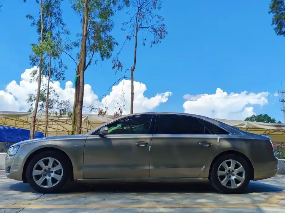 Audi A8