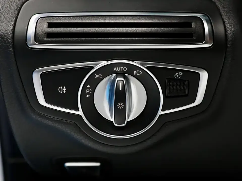 Mercedes-Benz C-Class (Import)