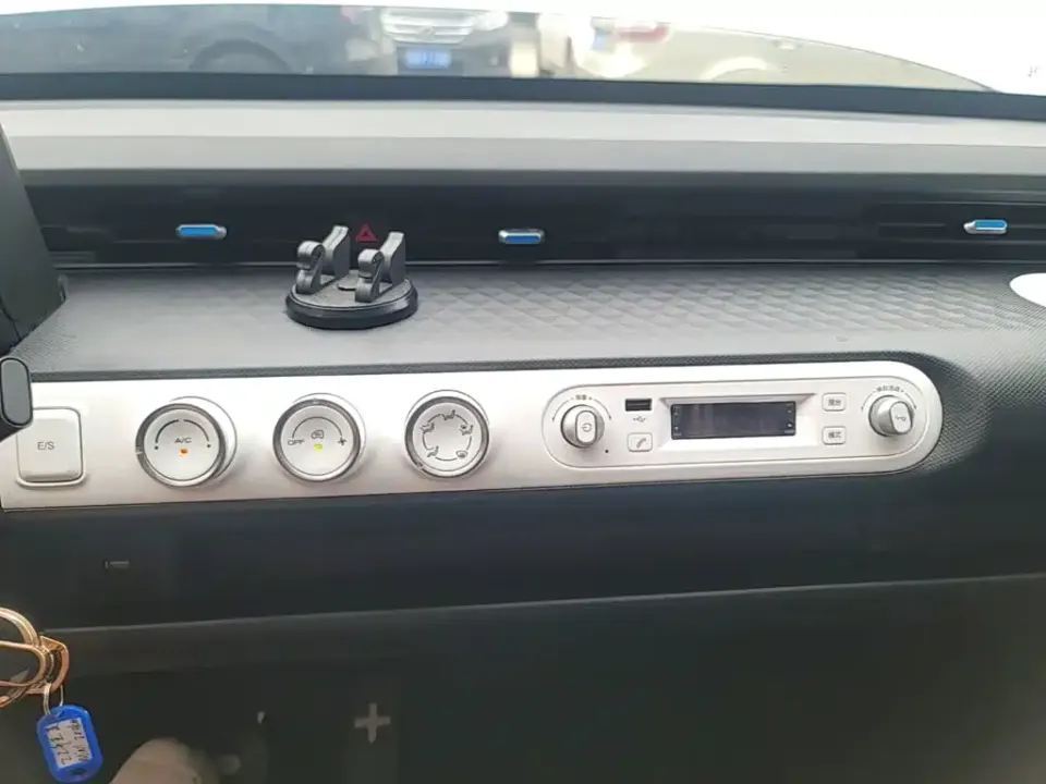 Wuling MINIEV
