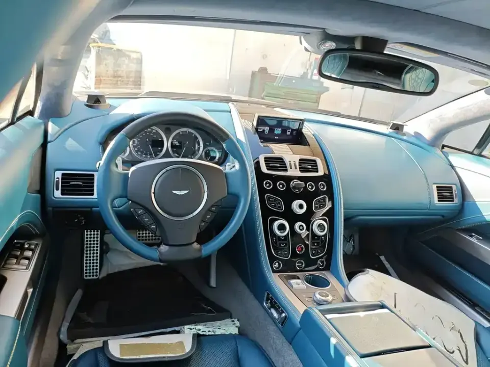 Aston Martin Rapide