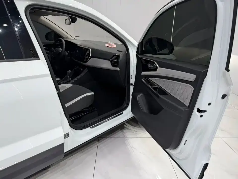 Jetta VS7