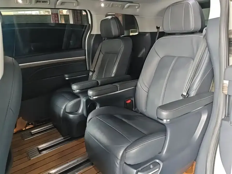 GAC Trumpchi M8