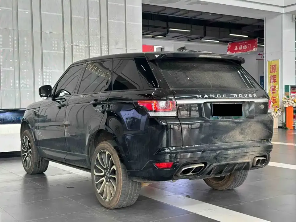 Land Rover Sport