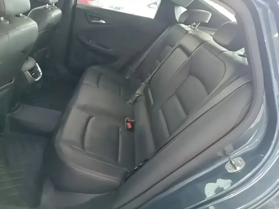 Chevrolet Malibu XL