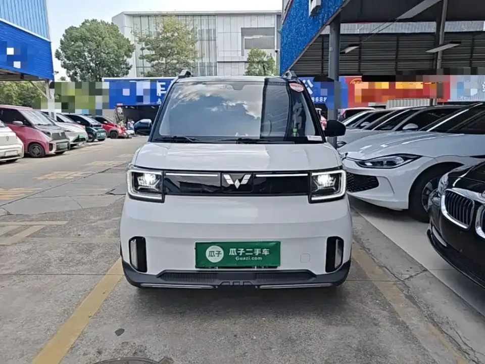 Wuling MINIEV