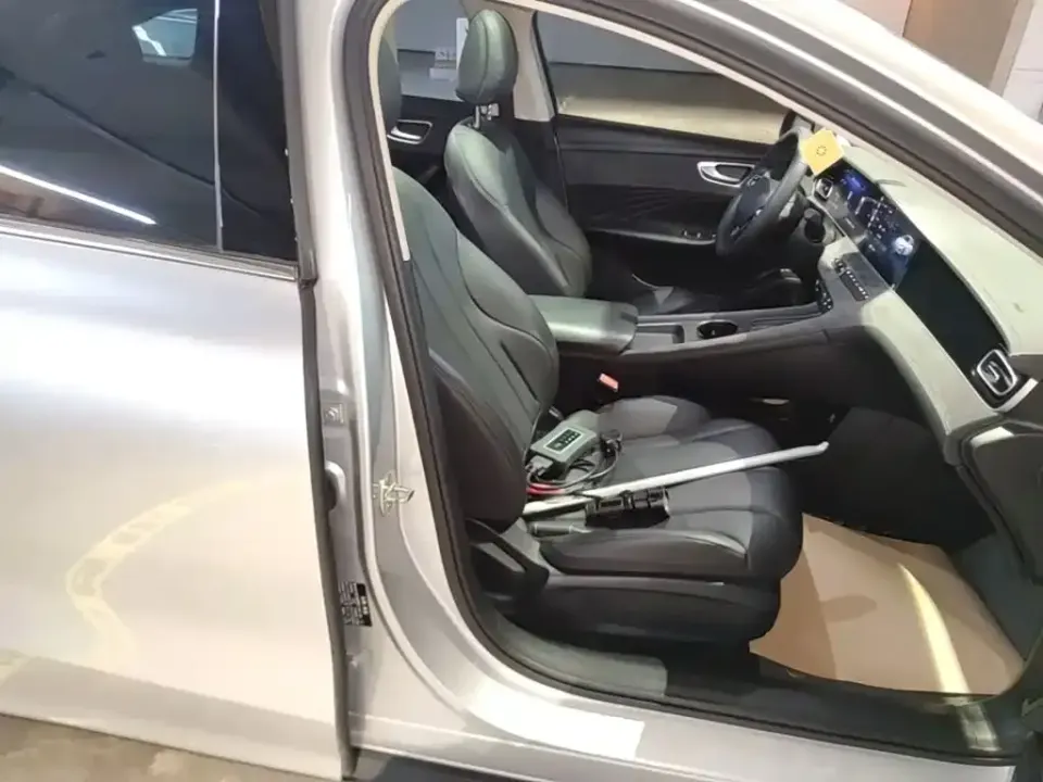 Roewe D7
