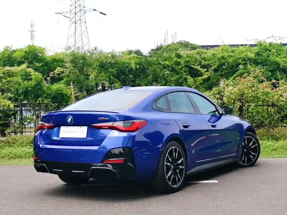 BMW i4 M