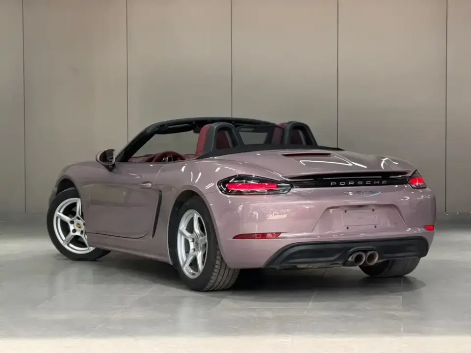 Porsche 718