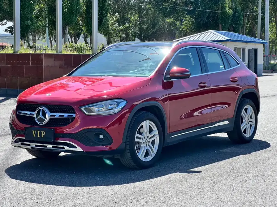 Mercedes-Benz GLA
