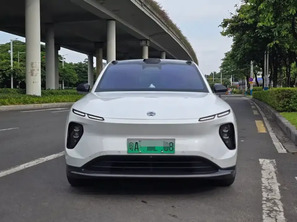 Nio EC6