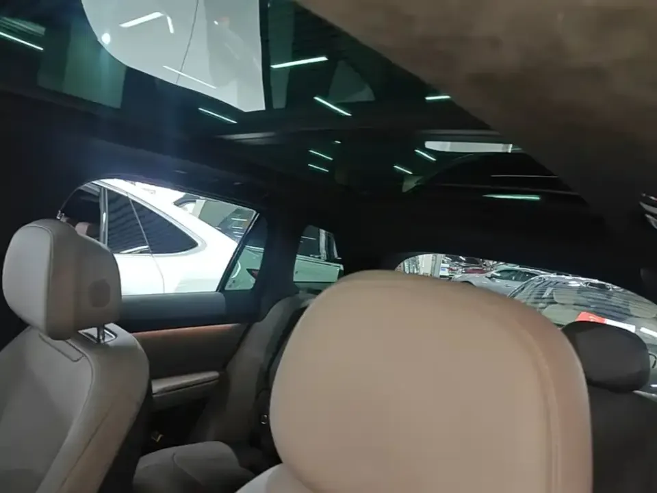 Nio ES7