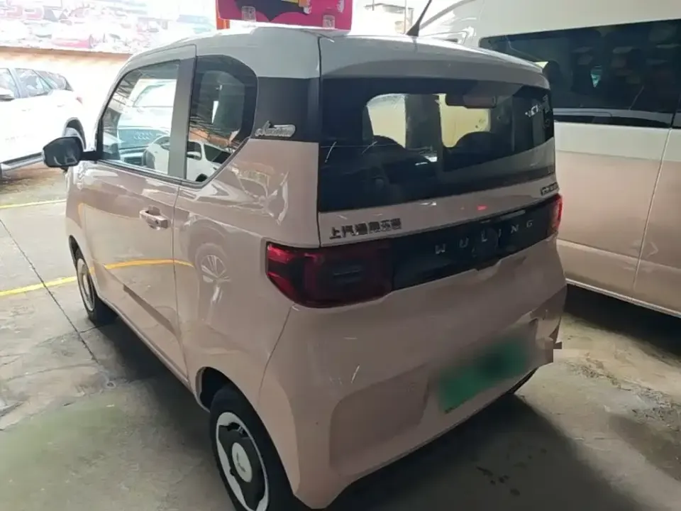 Wuling MINIEV