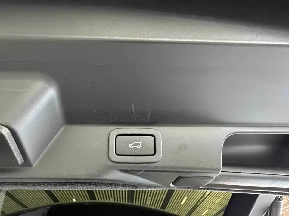 Land Rover Sport
