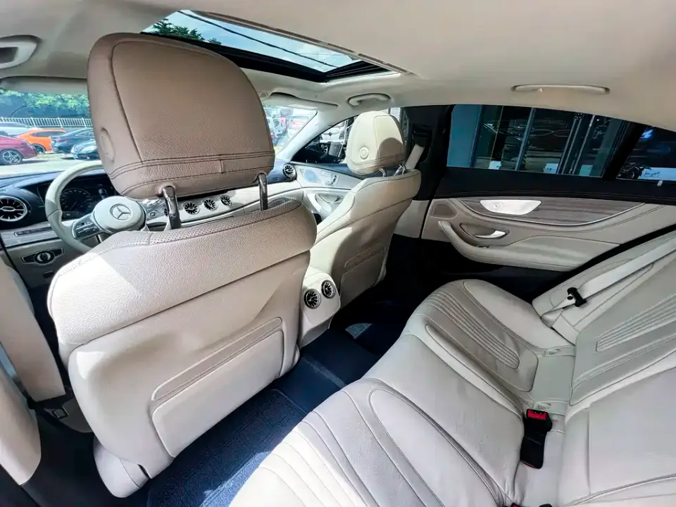 Mercedes-Benz CLS
