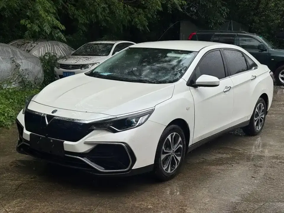 Venucia D60 EV