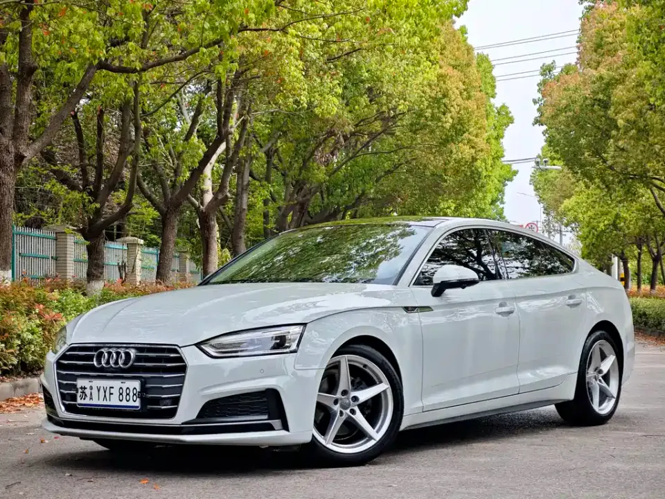 Audi A5 (Import)