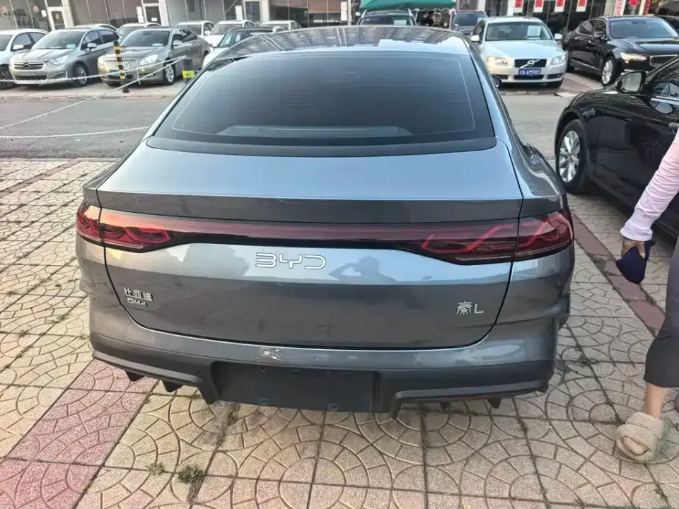 BYD Qin L