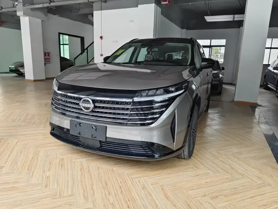Nissan Teramont