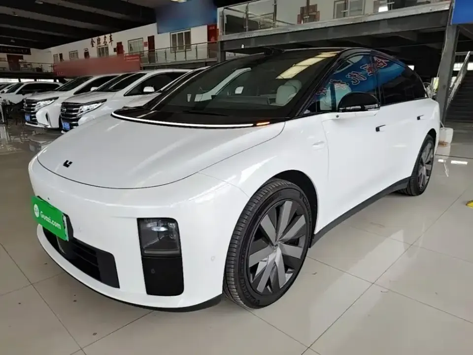 Li Li i6