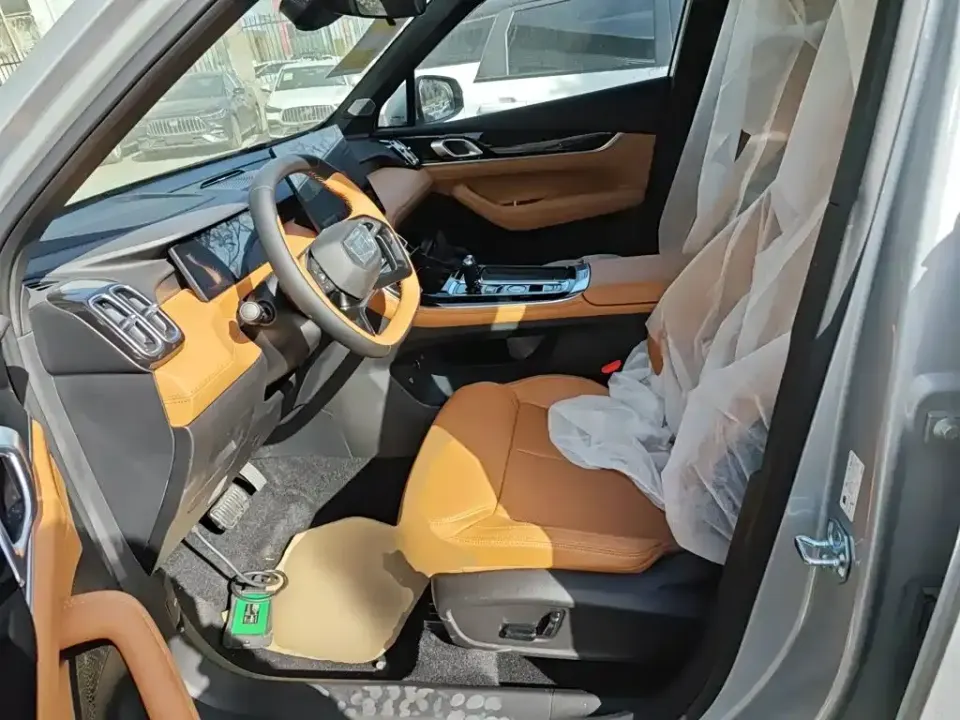 Geely Boyue L