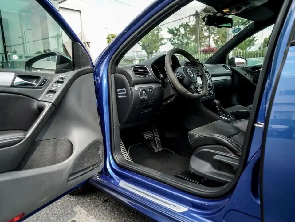 Volkswagen Golf (Import)