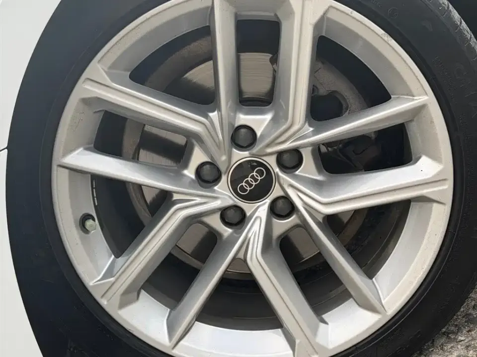 Audi A5 (Import)